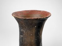 Ame Ker 45  Ame Ker 45, Mexiko, Zentrales Hochland,Teotihuacan, Präklassische Periode, Teotihuacan I-II, ca. 0-300 n. Chr., Becher, Ton, H 15,1-15,9 cm, Dm Mündung 13,1 cm, Dm Boden 8,8 cm : Museumsfoto: Claus Cordes, Bestandskatalog Ethnologie